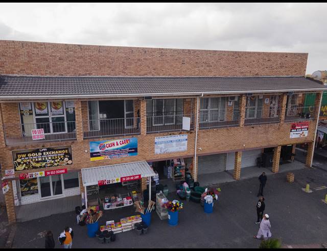 55M² BUSINESS CENTRE TO LET IN WESTCLIFF